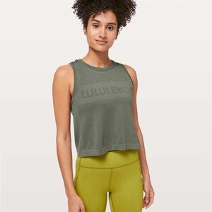 Lululemon breeze by muscle crop tank
